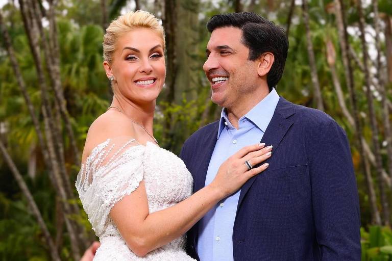 Ana Hickmann e Edu Guedes oficializam noivado e dão prévia do casamento