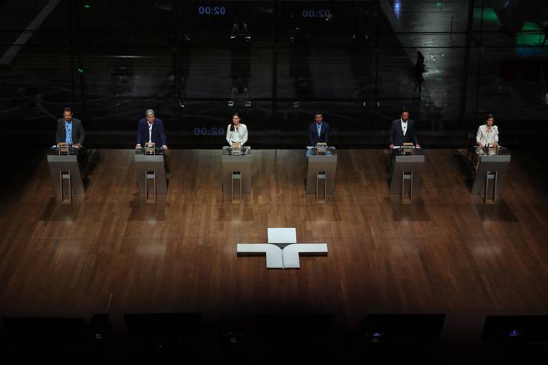 Cadeirada, assédio sexual e drogas; reveja momentos do debate na TV Cultura em SP