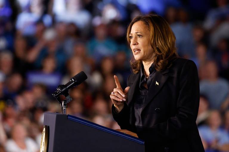 Kamala Harris já se identificava como afro e asiático-americana no começo da vida pública