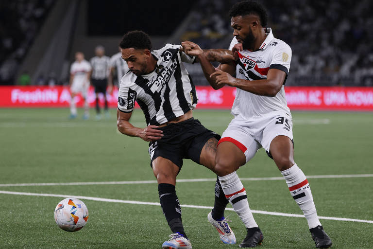 Em noite de chances perdidas, Botafogo e São Paulo ficam sem gols