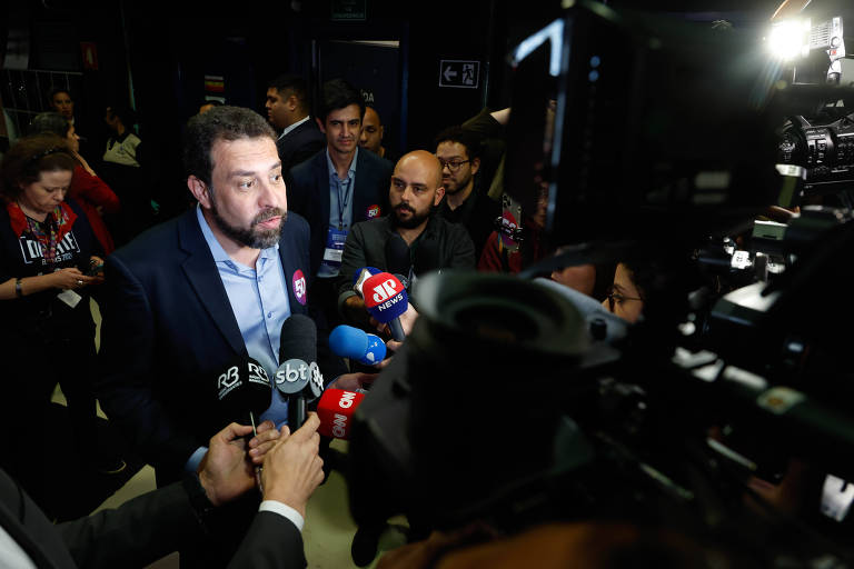 Boulos projeta reta final com Lula e Marta, apelo por mobilização e cálculo para 2º turno