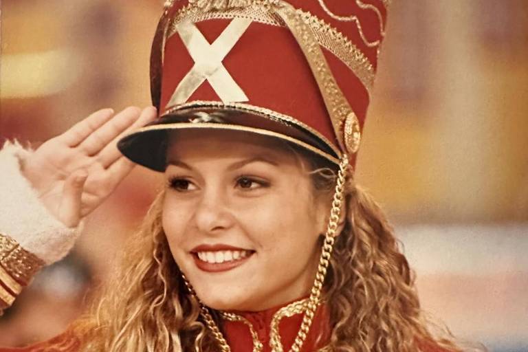 Ex-paquita, Bárbara Borges critica Xuxa por 'omissão, cegueira e egocentrismo'