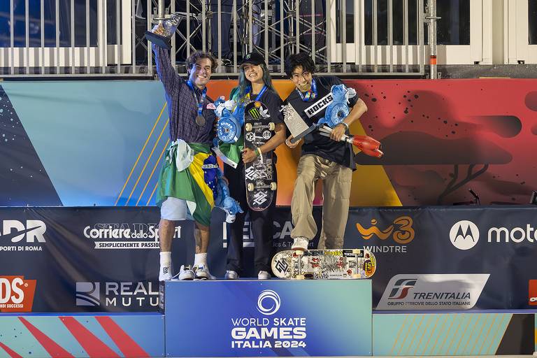 Raicca Ventura e Augusto Akio vencem Mundial de skate park