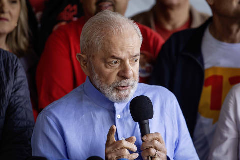 Lula defende imposto mínimo para milionário e fala em isenção de IR para ganho maior que R$ 5.000