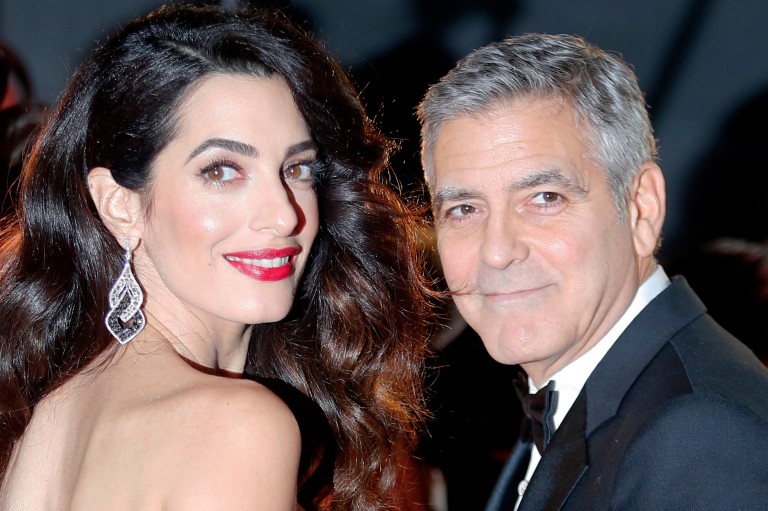 'É pela segurança de nossos filhos', diz George Clooney sobre processo contra revista francesa
