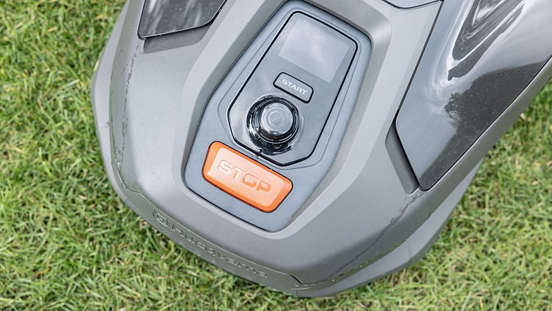 Le bouton d'arrêt du Husqvarna 410 XE Nera