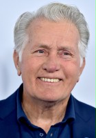 Martin Sheen / Roger Strong