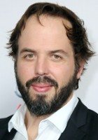 Angus Sampson / Tucker