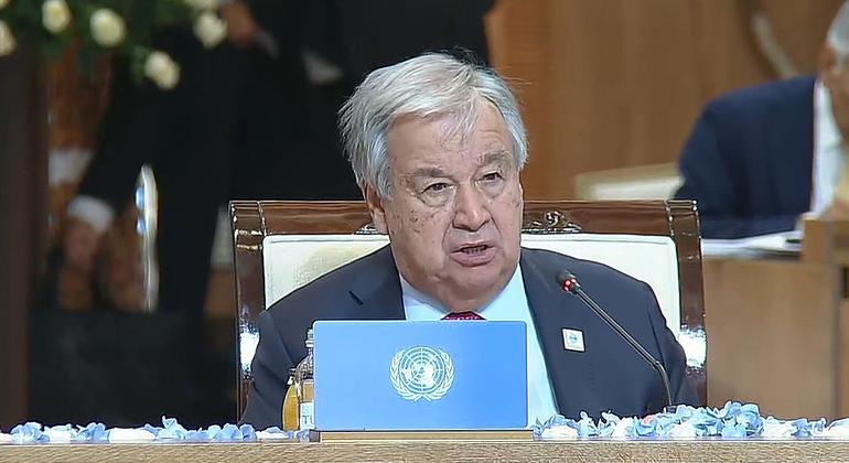 الأمين العام للأمم المتحدة أنطونيو غوتيريش يلقي كلمة في قمة منظمة شنغهاي للتعاون المنعقدة في أستانا، عاصمة كازاخستان