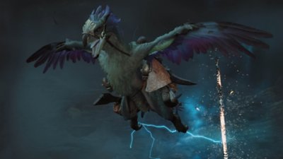 Monster Hunter Wilds – snímka obrazovky zobrazujúca lovca, ktorý za búrky letí na okrídlenom zvierati podobnom dravcovi.