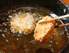 いつもの揚げ物、具材を揚げる順番を変えるとおいしさ倍増！　今晩試したくなる裏技に「いいこと聞きました」
