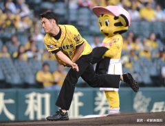 始球式に登場した間宮祥太朗　金爆・樽美酒の１３５kmの記録を更新し芸能人最速！