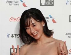 インスタライブに窪田正孝がサプライズ出演！水川あさみとのイチャつきっぷりにファン「激レアすぎる」と大興奮