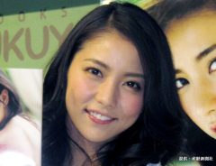 石川恋の腹筋がすごい！　インスタに「かわいい」の声が殺到