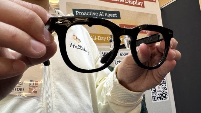 Halliday smart glasses