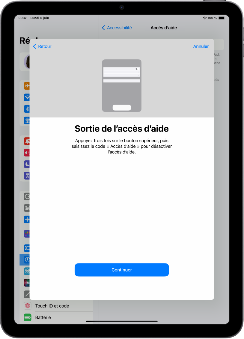 Un iPad avec un écran expliquant comment quitter Accès d’aide.