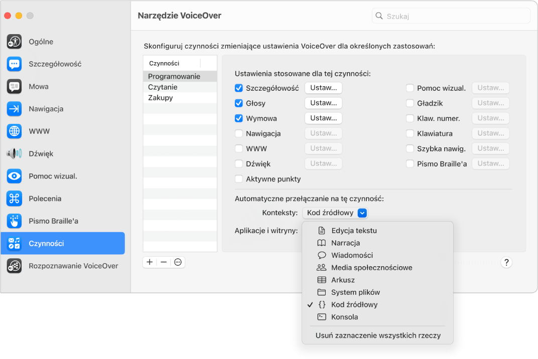 Widoczny jest panel Głosy w kategorii Mowa w Narzędziu VoiceOver. Tworzona jest czynność, która wykorzystuje grupę ustawień VoiceOver w kontekście pisania kodu oprogramowania.