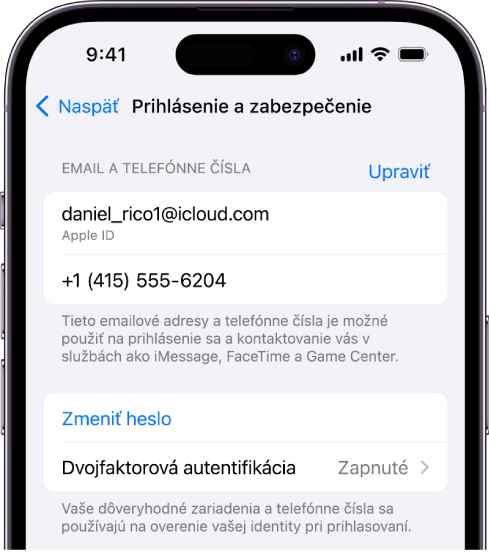 Obrazovka iPhonu so zapnutou dvojfaktorovou autentifikáciou.