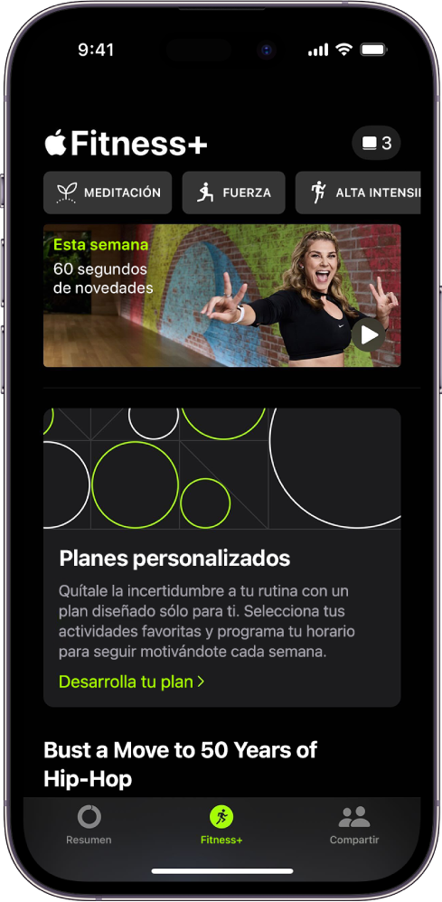 La pantalla de Apple Fitness+ muestra los diferentes tipos de entrenamientos disponibles y un área donde puedes crear un plan personalizado.