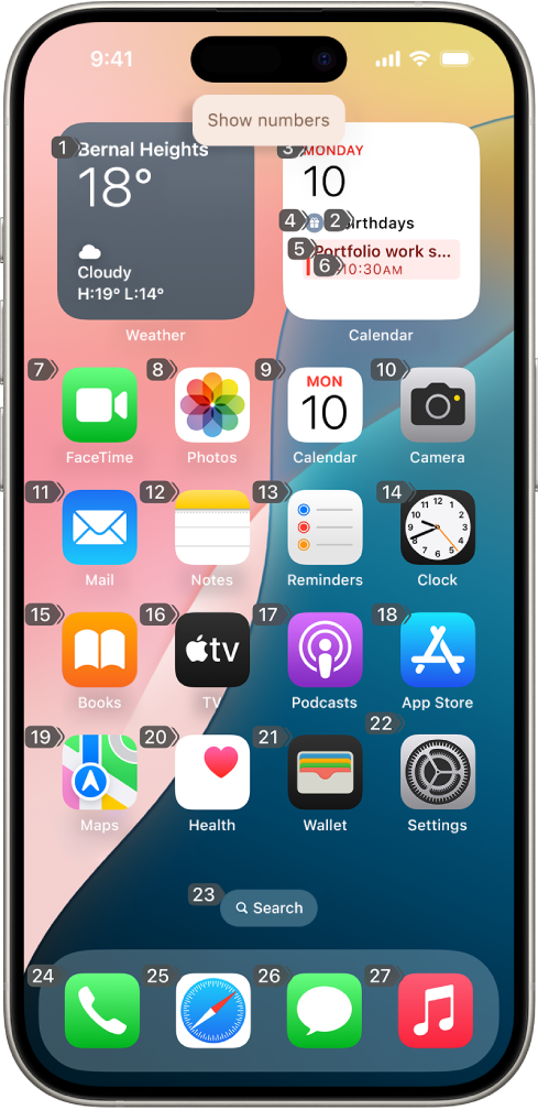 Un iPhone afișând câte un număr lângă fiecare articol de pe ecranul principal. În partea de sus a ecranului este afișată comanda vocală “Show numbers”.