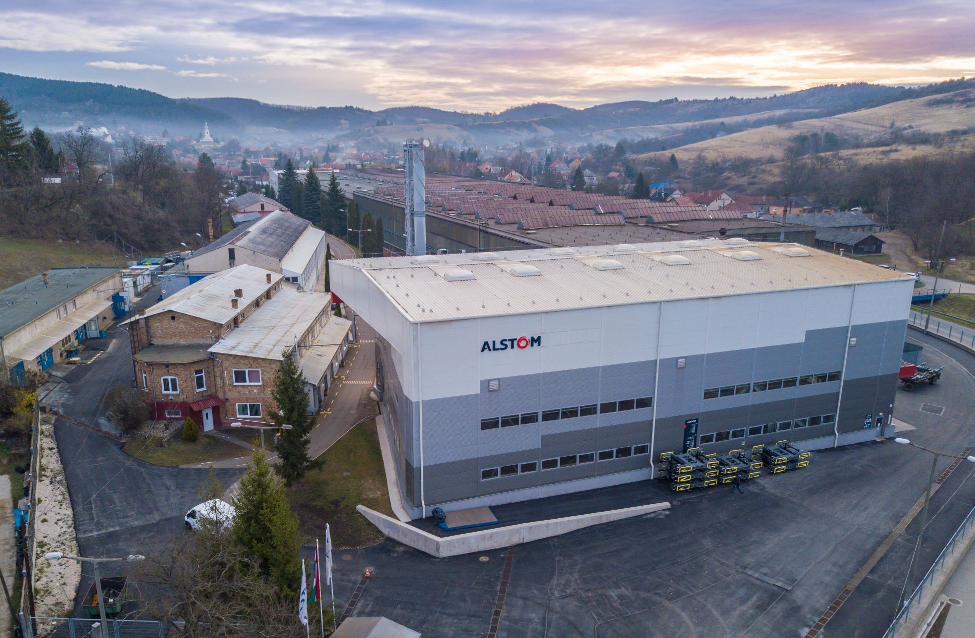 Train Manufacturer Alstom to Crank Up Production