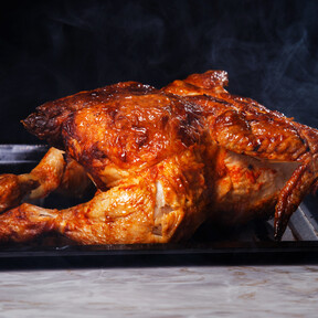 El único electrodoméstico que necesitamos en casa para hacer desde pollo asado hasta patatas (y no es un horno) 