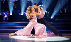 Zara McDermott and Graziano Di Prima in a close hold on the dance floor