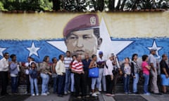 Venezuelans vote in an unofficial referendum<br>epa06091521 Venezuelans wait to vote in a poll called popular consultation in Caracas, Venezuela, 16 July 2017. The unofficial referendum, organized by opponents to President Nicolas Maduro, is meant to gauge public opinion on Maduros plan to rewrite the constitution. The government is downplaying the poll saying it lacks legitimacy. Opposition leaders are expecting large voter turnout. EPA/Miguel Gutierrez