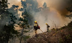 Forest fires in La Palma<br>TIJAREFE, SPAIN - JULY 16: Operators of the EIRIF, BRIFOR and UME, work in the extinguishing of the forest fire declared on July 15 in the early morning. La Palma, Canary Islands, Spain on July 16, 2023. The fire has burned to date more than 4,600 hectares of Monte, and has forced some 4,200 people from the Tijarafe and Puntagorda area to evict. (Photo by Andres Gutierrez/Anadolu Agency via Getty Images)