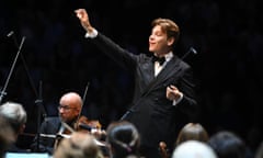 Klaus Mäkelä conducts the Orchestre de Paris at the BBC Proms, September 2024.