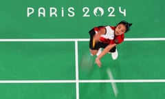 Gregoria Mariska Tunjung of Indonesia in action during the badminton match against Se Young An of South Korea at Paris 2024