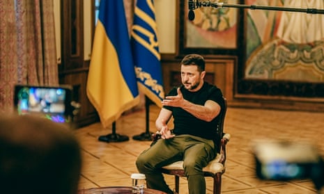 The Guardian interviews President Zelenskiy 