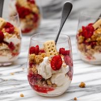 Scottish Cranachan with Shortbread | Walker's Recipes