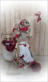 Art doll / poupée chiffon en lin  / ooak /Petite lutine en