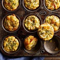 Protein-packed omelet muffins, or baked mini omelets, are a perfect breakfast for busy mornings. Make a batch ahead and freeze for the days when you don't have time for your typical bowl of oatmeal. You can also serve these fresh with fruit salad for a simple weekend brunch.