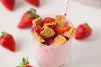 Sweet and tangy strawberries with the creamy flavor of cheesecake with added protein instead of fat and calories!