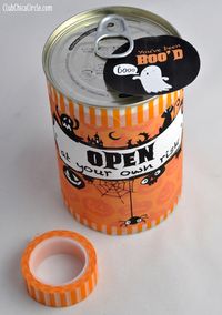 Halloween Cake in a Can You've Been Boo'd Gift Idea | Club Chica Circle - where crafty is contagious