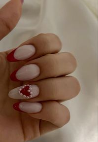 #valentinesdaynails