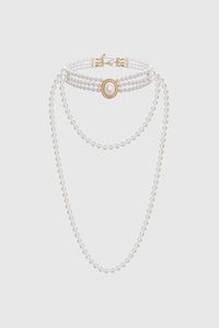 This sumptuous piece of jewelry features a retro-elegant yet slightly modern style that complements the lavish garments, reminiscent of the roaring 1920s. Features: Multi layer imitation pearls Shimmering rhinestone studded Pearl size: 8 mm in diameter Long pearl necklace length: 59 inch / 150 cm