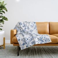 Botanicals in a circles. ferns, garden, leaf, botanic, white, blue, boho, white-blue. Throw Blanket