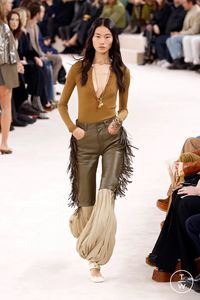 Chloé FW24 womenswear #42 - Tagwalk: The Fashion Search Engine