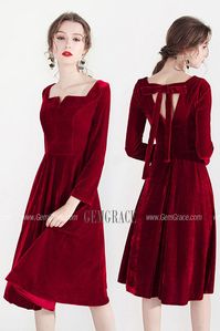 Vintage Burgundy Velvet Short Party Dress With Long Sleeves Ref#HTX97026 at GemGrace. #HomecomingDresses Shop now to get $10 off. Pro custom-made service for wedding dress, formal dress. View Homecoming Dresses,Long Homecoming Dresses,Burgundy Homecoming Dresses,Modest Homecoming Dresses,Semi Formal Dresses for more ideas. Click to shop now! #BuyableHomecomingDresses