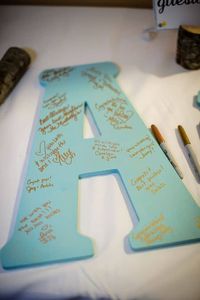 9 Creative Graduation Party Guest Book Alternatives - College Savvy