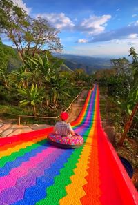 Colombia 🇨🇴  Gigante, Huila Sliding down the world’s longest plastic rainbow slide. 🌈