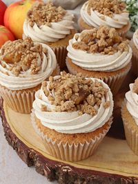 Apple Crumble Cupcakes