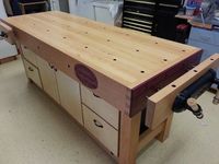 Beautiful looking woodworking bench.