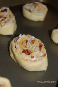 Chicken Bacon Ranch Pinwheels | In The Kitchen Where I Belong