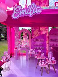 Emilia Dreamhouse | CatchMyParty.com