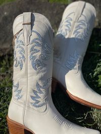 "Tecova's  Women's Cowboy Boots - perfect to dress up a boho wedding or glam cowboy boots.  I wish I had these as Bridal Cowboy Boots for my wedding, would be amazing wedding reception shoes or wedding ceremony shoes.  ** choose either pearl or crystal - color variations are available and customizations are possible please message me https://www.tecovas.com/products/the-annie?variant=38164775731395 they come in many different colors This snip toe cowgirl boot has a 2\" heel and 14\" shaft. The Annie is made from soft bovine or water-resistant suede from top to bottom. - These are soft leather. Wedding cowboy boots @Sonaichic__ on IG and TikTok @Soniachicc on FB @Soniachic on Pinterest   for more content!"