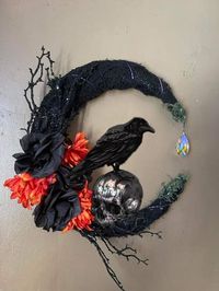 50+ Halloween Wreath Ideas: Easy and Creative Designs 14